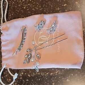 Dareth Colburn Wedding Hair Piece, Bobby Pin and Earrings.